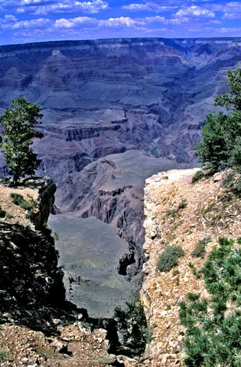 fine_art_photography_images_grand_canyon_crevice